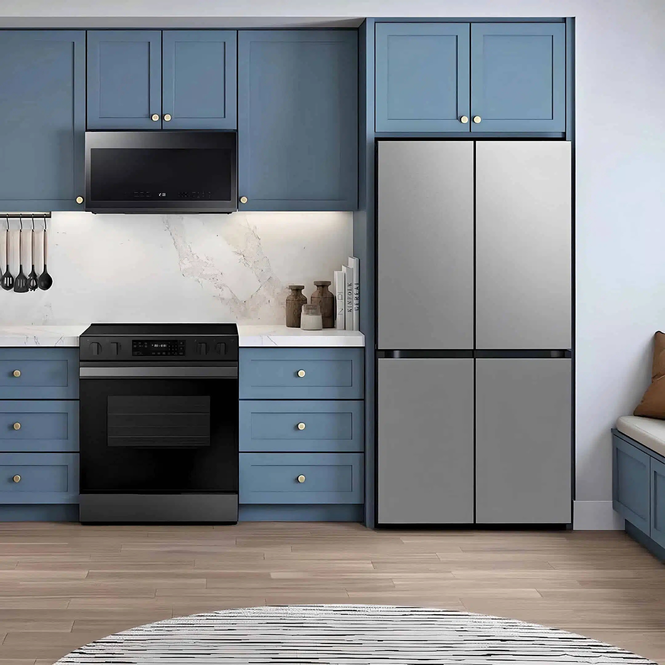 Samsung Beverage Center™ Bespoke 4-Door Flex™ 29 cu. ft. Refrigerator - Image 5